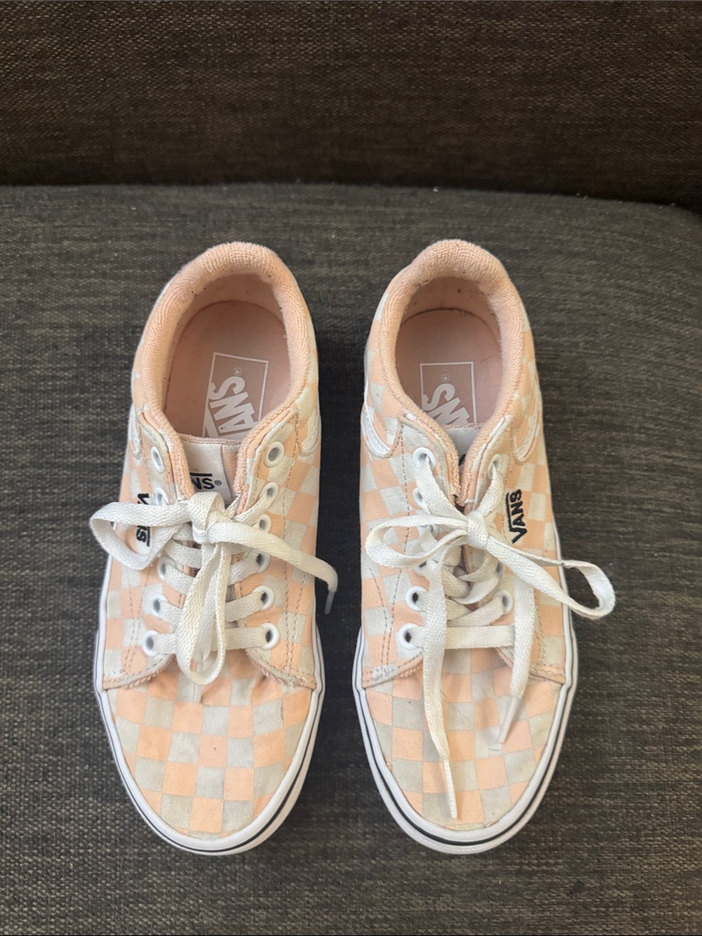 Vans Peach and White Checkered Low-Top Sneakers size 5.5